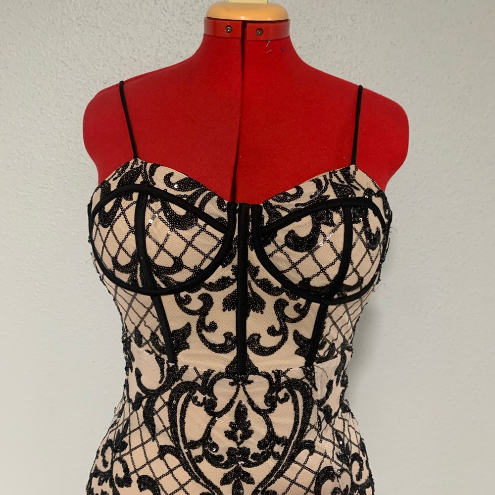 Windsor Black and Cream Strappy Dress